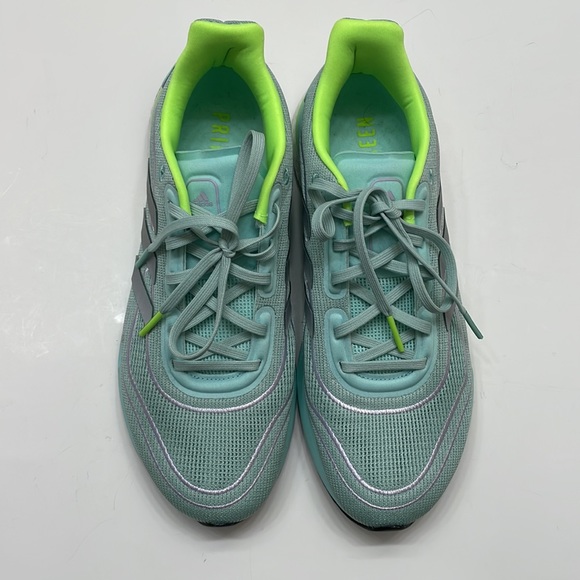 Like New Adidas Women’s PrimeGreen Supernova Running Shoe FZ 3612, Size 8.5 - Picture 4 of 9